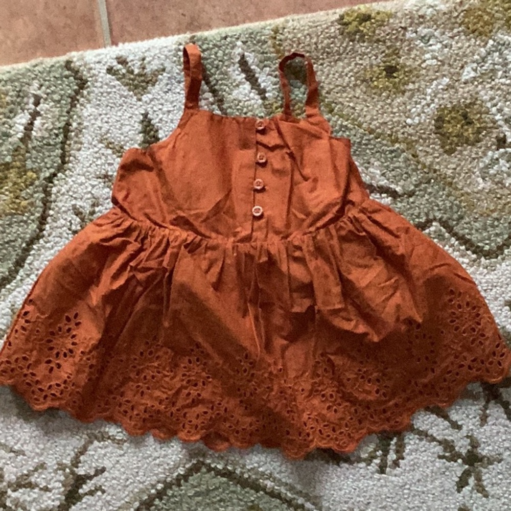 Orange top